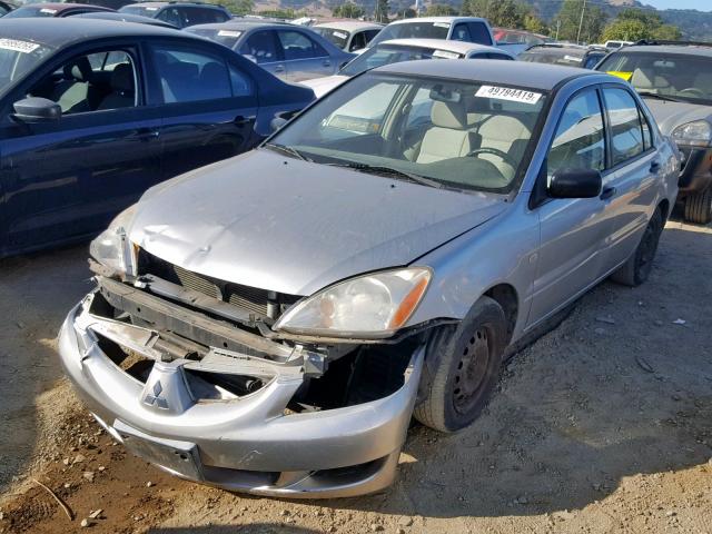 JA3AJ26E55U015530 - 2005 MITSUBISHI LANCER ES SILVER photo 2