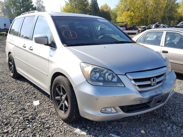 5FNRL38815B010040 - 2005 HONDA ODYSSEY TO SILVER photo 1