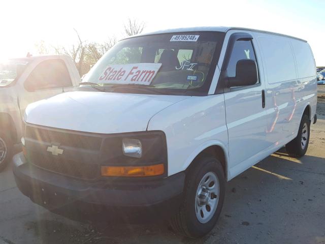 1GCSGAF44E1201180 - 2014 CHEVROLET EXPRESS G1 WHITE photo 2