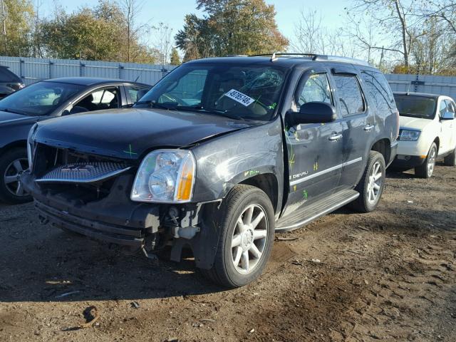 1GKFK03259J101077 - 2009 GMC YUKON DENA BLACK photo 2