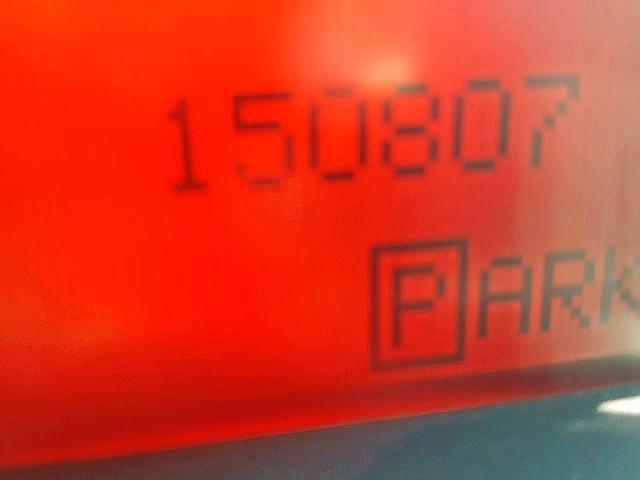 2G2WP552681108348 - 2008 PONTIAC GRAND PRIX BLACK photo 8