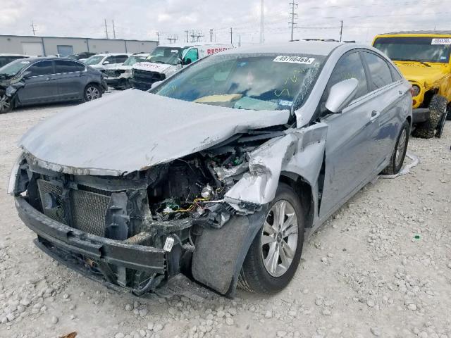 5NPEB4AC6CH421146 - 2012 HYUNDAI SONATA GLS SILVER photo 2