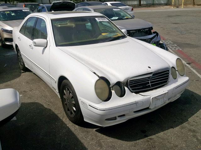 WDBJF65J41B181065 - 2001 MERCEDES-BENZ E 320 WHITE photo 1