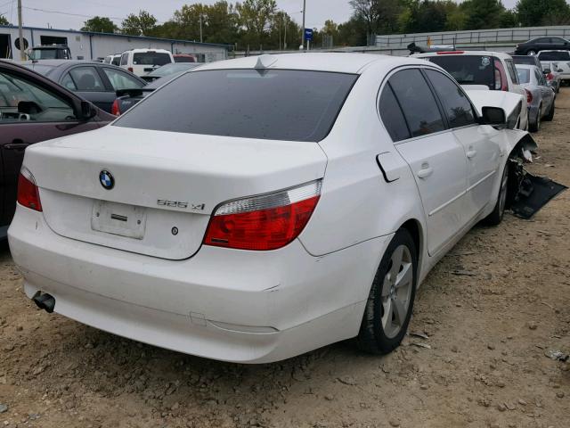 WBANF33517CW70272 - 2007 BMW 525 XI WHITE photo 4