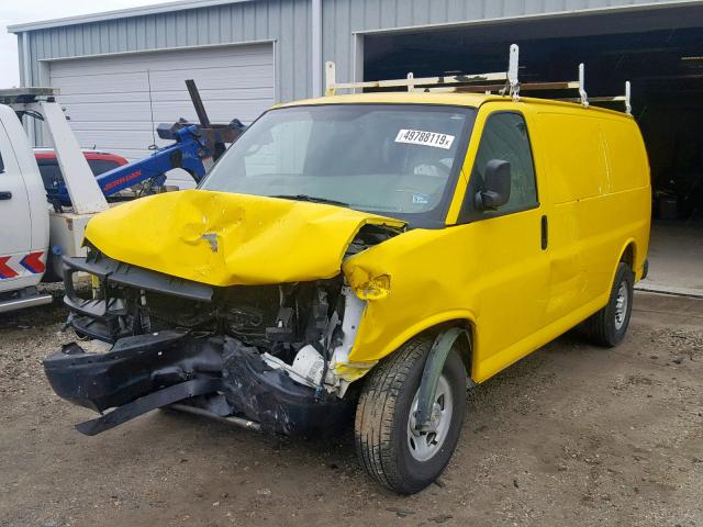 1GCWGFCAXD1103570 - 2013 CHEVROLET EXPRESS G2 YELLOW photo 2