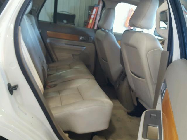 2LMDU88C67BJ32479 - 2007 LINCOLN MKX CREAM photo 6