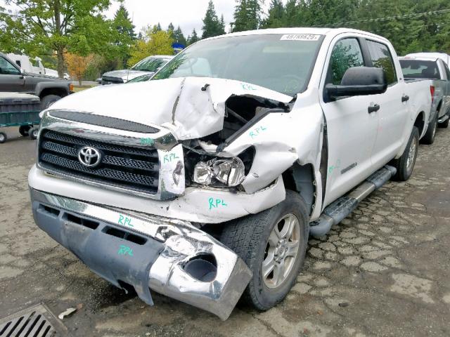 5TFEV54137X028528 - 2007 TOYOTA TUNDRA CRE WHITE photo 2