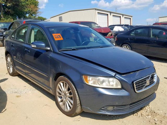 YV1382MS2A2490972 - 2010 VOLVO S40 2.4I BLUE photo 1