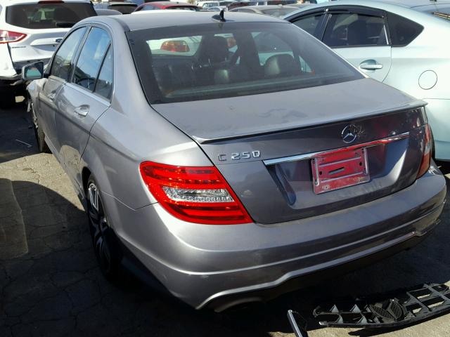 WDDGF4HB4EG212530 - 2014 MERCEDES-BENZ C 250 GRAY photo 3