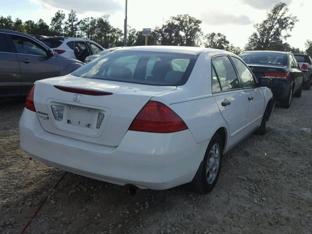 1HGCM56127A111394 - 2007 HONDA ACCORD VAL WHITE photo 4