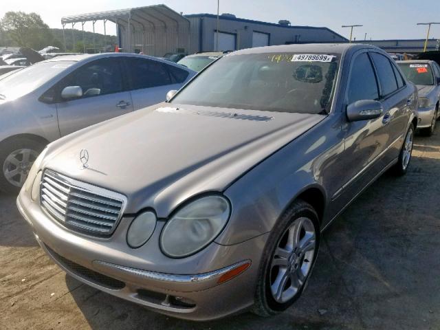 WDBUF56JX6A888237 - 2006 MERCEDES-BENZ E 350 SILVER photo 2