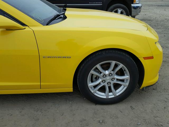 2G1FA1E38F9150087 - 2015 CHEVROLET CAMARO LS YELLOW photo 9