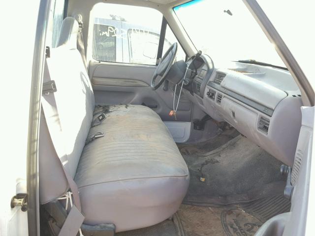 1FTHF25H1TLB32618 - 1996 FORD F250 WHITE photo 5