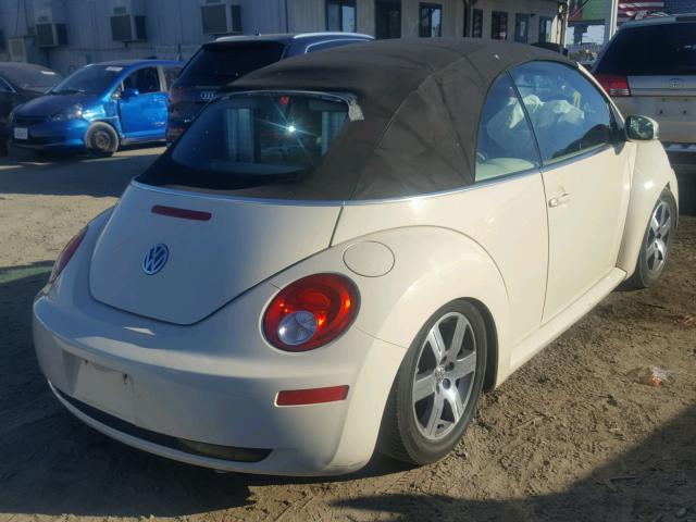 3VWRF31Y16M306770 - 2006 VOLKSWAGEN NEW BEETLE CREAM photo 4