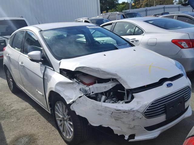 1FAHP3R43CL363858 - 2012 FORD FOCUS BEV WHITE photo 1