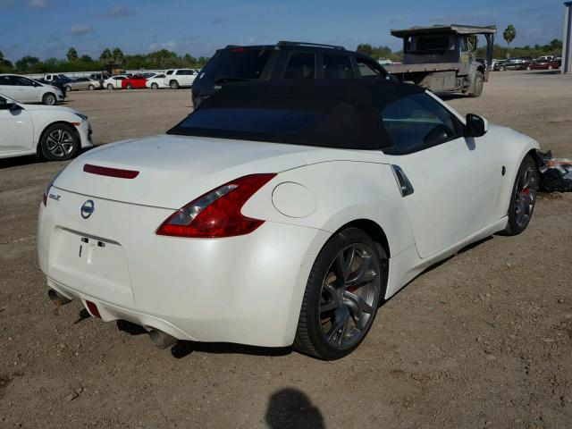 JN1AZ4FH6DM790713 - 2013 NISSAN 370Z BASE WHITE photo 4