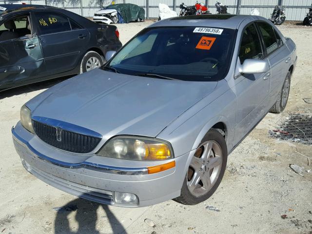 1LNHM86S31Y690212 - 2001 LINCOLN LS SILVER photo 2