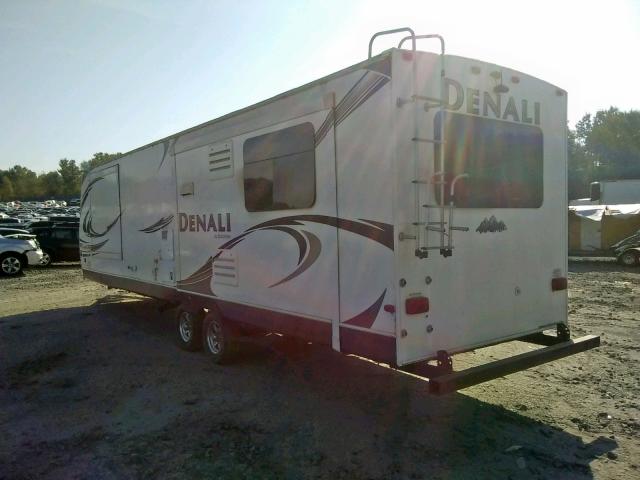 47CTD1S22DP630698 - 2013 DENA DENALI WHITE photo 3