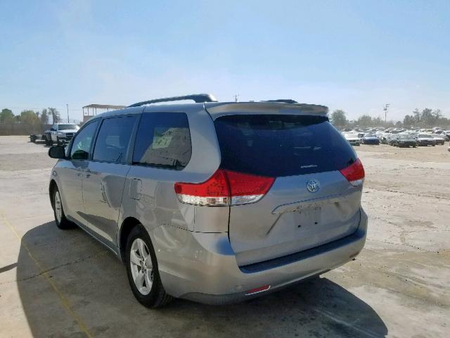 5TDKK3DC7BS097061 - 2011 TOYOTA SIENNA LE SILVER photo 3