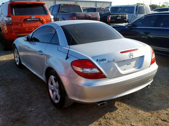 WDBWK54F36F122145 - 2006 MERCEDES-BENZ SLK 280 SILVER photo 3