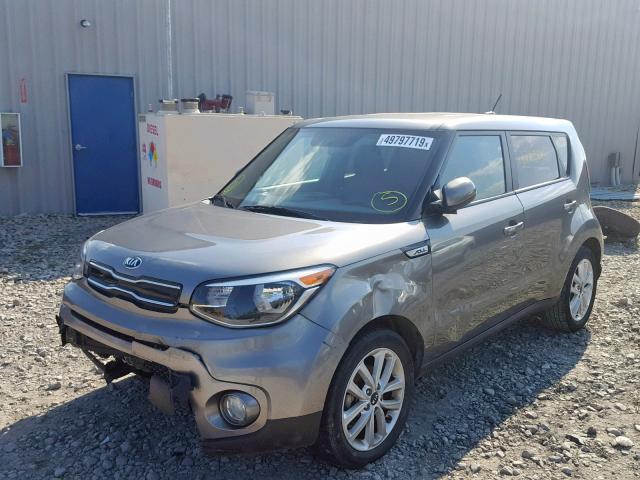 KNDJP3A50H7421876 - 2017 KIA SOUL + GRAY photo 2