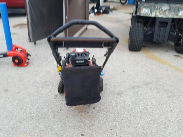 B11LL0FSALEE - 2017 TORO MOWER RED photo 3