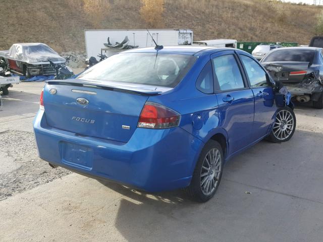 1FAHP3GN1AW209348 - 2010 FORD FOCUS SES BLUE photo 4