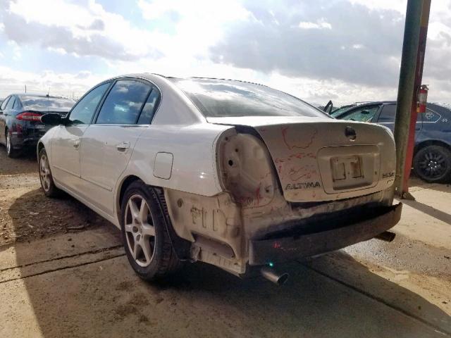 1N4BL11DX2C150535 - 2002 NISSAN ALTIMA SE WHITE photo 3