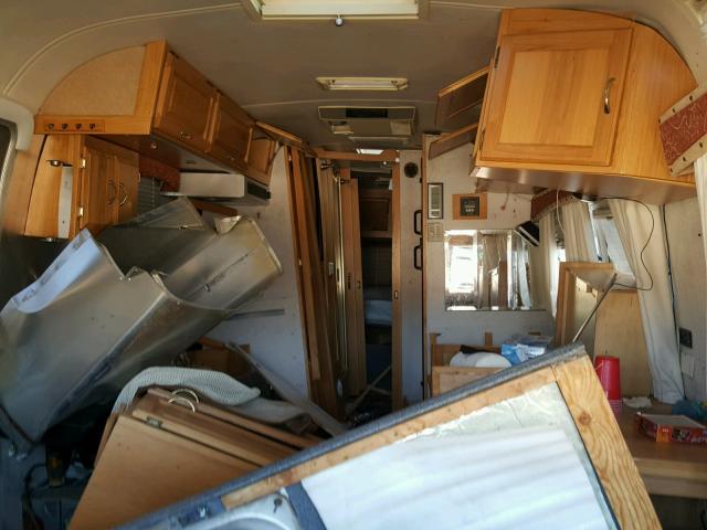 1STJBYP295J518082 - 2005 AIRS TRAVELTRAI 银色 照片 6