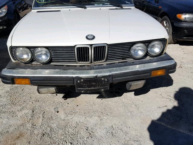 WBADC740XF0650195 - 1985 BMW 535 I WHITE photo 9