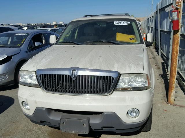 5LMEU78H33ZJ24561 - 2003 LINCOLN AVIATOR 奶油色 照片 9