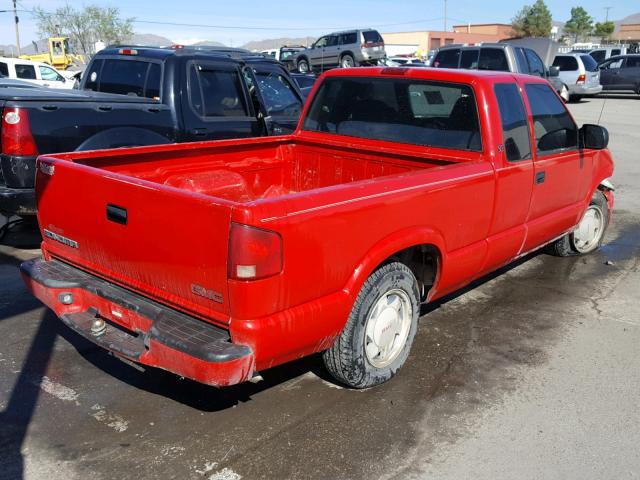 1GTCS19X838167399 - 2003 GMC SONOMA RED photo 4