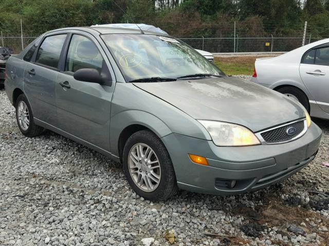 1FAFP34N55W242838 - 2005 FORD FOCUS ZX4 GREEN photo 1