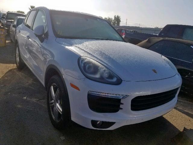 WP1AE2A2XGLA59615 - 2016 PORSCHE CAYENNE SE WHITE photo 1