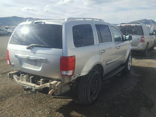 1A8HW58247F534719 - 2007 CHRYSLER ASPEN LIMI SILVER photo 4