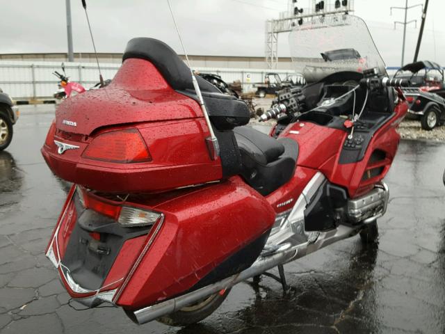 JH2SC68H4DK100617 - 2013 HONDA GL1800 H RED photo 4