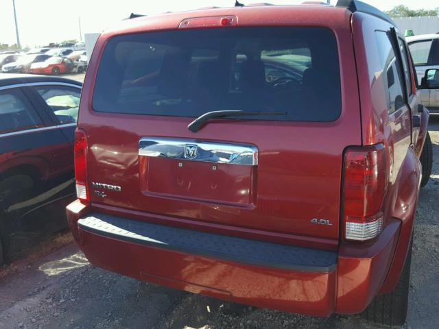 1D8GT58627W651277 - 2007 DODGE NITRO R/T RED photo 10