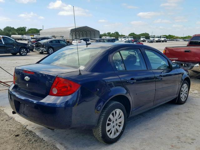 1G1AT58HX97136104 - 2009 CHEVROLET COBALT LT BLUE photo 4