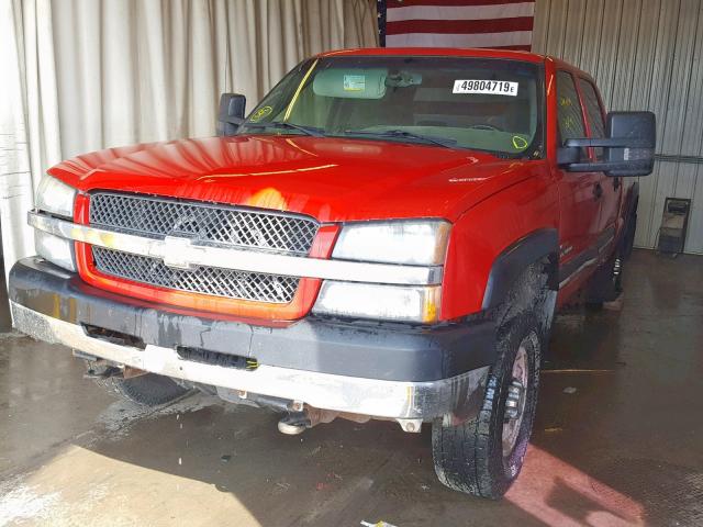 1GCHK23104F146334 - 2004 CHEVROLET SILVERADO RED photo 2