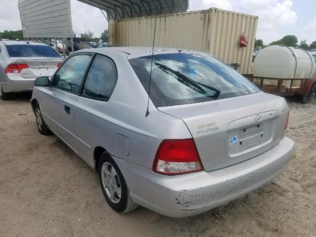 KMHCG35C72U162308 - 2002 HYUNDAI ACCENT GS SILVER photo 3