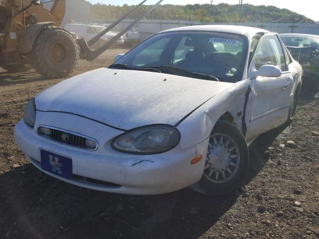 1MEFM53SXWA651520 - 1998 MERCURY SABLE LS P WHITE photo 2