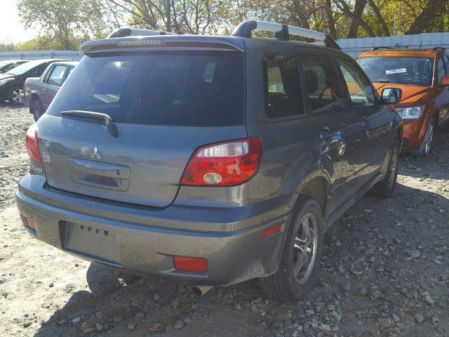 JA4LX31F45U605467 - 2005 MITSUBISHI OUTLANDER GRAY photo 4