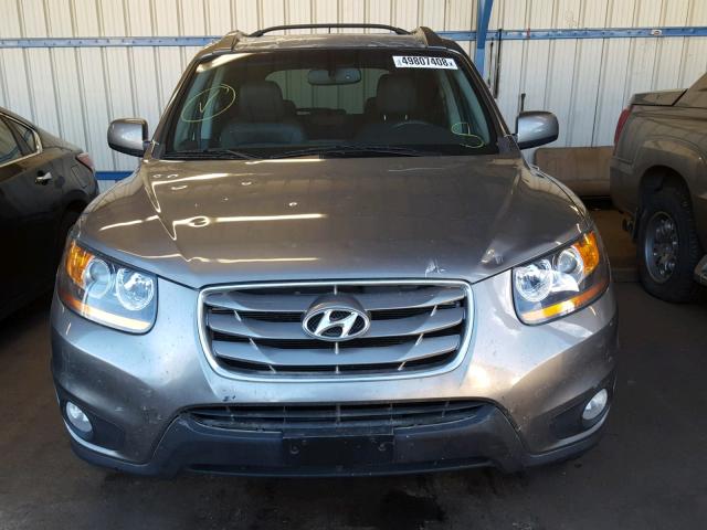 5XYZK4AG2BG035026 - 2011 HYUNDAI SANTA FE L GRAY photo 9