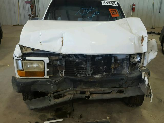 1B7FL26X3SW928399 - 1995 DODGE DAKOTA WHITE photo 9