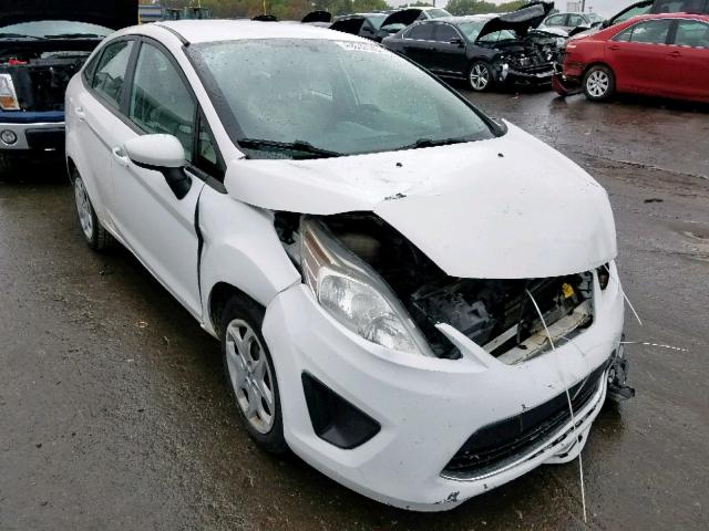 3FADP4AJ1BM170563 - 2011 FORD FIESTA S WHITE photo 1