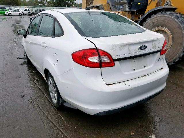 3FADP4AJ1BM170563 - 2011 FORD FIESTA S WHITE photo 3