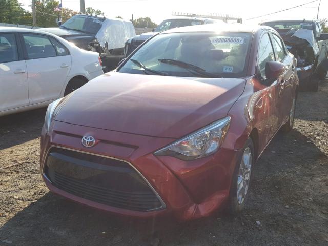 3MYDLBYV6HY167194 - 2017 TOYOTA YARIS IA RED photo 2