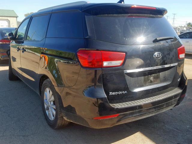 KNDMB5C10H6239733 - 2017 KIA SEDONA LX BLACK photo 3