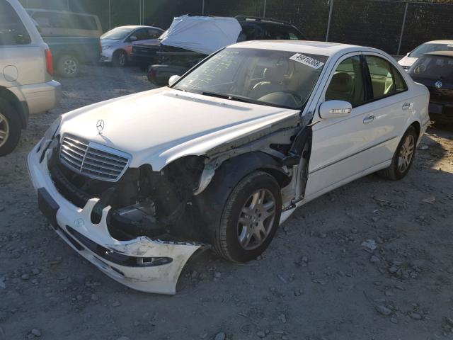 WDBUF65J74A535071 - 2004 MERCEDES-BENZ E 320 WHITE photo 2