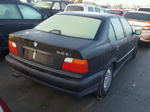 WBACB4326RFM03371 - 1994 BMW 325 I AUTO BLACK photo 4